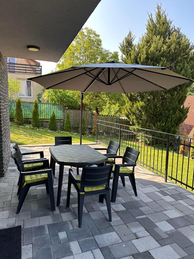 Fenyo Apartman Miskolctapolca ภายนอก รูปภาพ